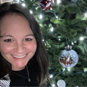 Meet your Posher, Erica